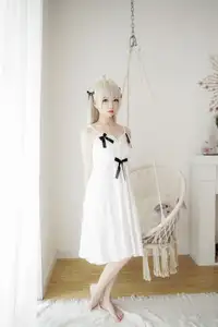 Coser Shi Wan Zhen Zhi Fu Te: Dreamy Qiong Mei in White Dress (24P) - Exquisite & Captivating Cosplay Set-15