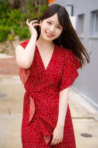 Kuno Hinano: Captivating Japanese Beauty in Shukan Gendai, Discover Her Allure.-3