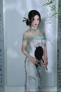 XiuRen No.10694 A Yi Sha: Captivating Oriental Elegance in a Stunning Dress-41