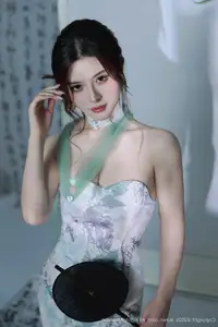 XiuRen No.10694 A Yi Sha: Captivating Oriental Elegance in a Stunning Dress-47