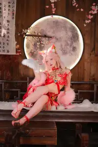 Coser Maeno Taita Transforms into Yulinglong (Naraka Bladepoint): A Captivating Mythical Beauty.-18