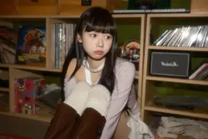 Discover Shi San Jin Ya's Charming Beauty in YiTuYu Art Language Vol.8555 Collection-3