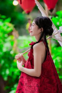 Mother Daughter Ao Dai: Joyful Moments Under Lanterns-2