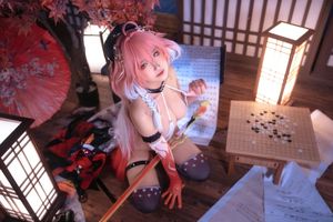Discover the captivating Wuthering Waves Changli cosplay-9