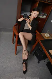 Captivating Secretary Xiao Jie SXJ No.2095: Professional Style with Elegant Black Sheer Stockings-62