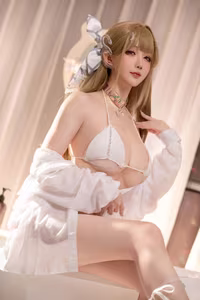 Coser Hoshilily: Alluring NIKKE Viper Swimsuit Cosplay by Chinese Model-1
