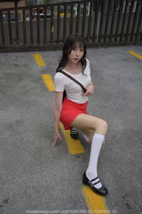 IESS SXJ No.2055: Tuan Tuan - Natural Charm of Chinese Model in Youthful Urban Style-10