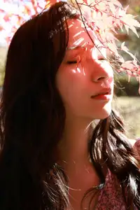 JP Miho Machiyama: Serene Natural Beauty in Sunlight | FRIDAY Digital Photo Book Scarlet Vol.1-4