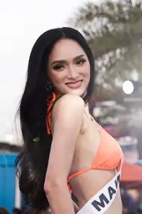 Hương Giang's Beauty: Can She Shine at Miss Universe 2025?-13