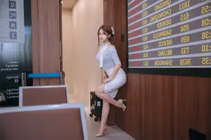 Coser Ri Nai Jiao: Irresistible Charm on 'International Flight' Part02-21