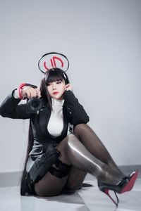 Blue Archive Tsukigami Rion Cosplay by Banbanzi: Alluring Office Uniform & Black Stockings - Tukuku-17