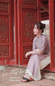 XVG No.46: Ethereal Grace: Vietnamese Lady in Elegant Pastel Purple Ao Dai-2