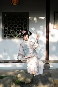 YiTuYu Vol.8552: Jiao Yi Zhi Sui Sui – Captivating Ancient Beauty & Traditional Artistry-43