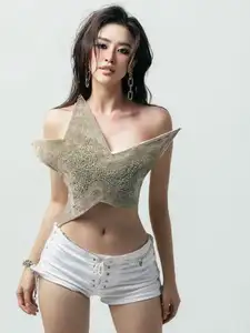 Quyen Qui: Captivating Visuals, Top-Tier Fashion Style in Her Latest Lookbook-7