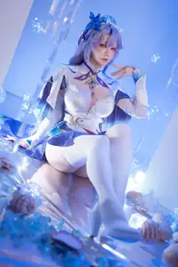 Coser Hoshilily as Wuthering Waves Cantarella: A Mesmerizing Transformation-6