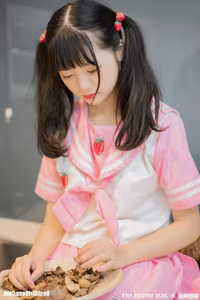 MTYH Vol.218 Strawberry Crush: Charming Girl in Adorable Pink Strawberry Dress-8