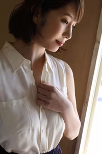 Misumi Shiochi: Discover Japan's Alluring Announcer-3