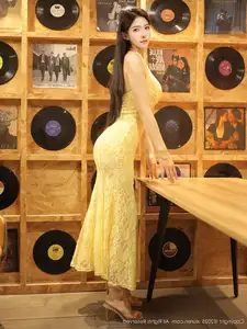 XiuRen No.10715: Li Shuang Er The Yellow Lace Dress Goddess, Pure Allure Amidst Vintage Charm-34