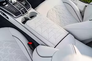 Aston Martin Vanquish Above & Beyond: Exclusive Yacht-Inspired Supercars for Billionaires-1