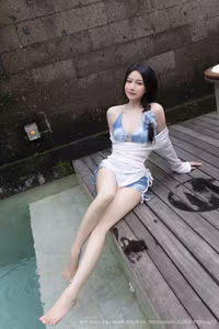 XiuRen No.10377: Yu Zi Jiang Fish – Graceful Beauty by the Summer Pool-28