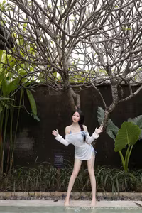 XiuRen No.10377: Yu Zi Jiang Fish – Graceful Beauty by the Summer Pool-25