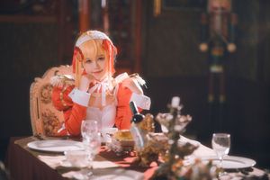 Coser Kanoko Chitanda as Nero Maid | Elegant Cosplay Portrait-15