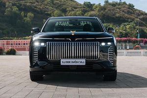 VinFast Lac Hong 900 LX Armored Super Luxury SUV, International Head of State Transport for National Day 2/9.-0
