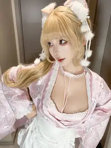 Captivating Coser Chunmomo: Pink Kimono Charm & Cute Cat Ears Part01-11
