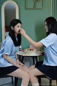 XiuRen No.10443 Xiao Ba Le: Sweet Youthful Moments of Schoolgirl Friendship-0