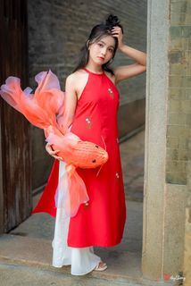 Vietnamese Cultural Beauty: Girl in Red Ao Dai & Traditional Lion Dance Prop-10