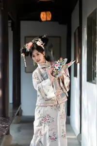 YiTuYu Vol.8552: Jiao Yi Zhi Sui Sui – Captivating Ancient Beauty & Traditional Artistry-18