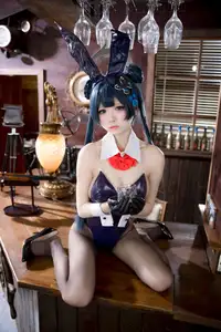 Coser Jiu Qi Miao Transforms into Ryūka Fisaki Bunny Girl: A Dazzling Blue Archive Cosplay-14