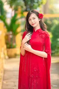 VGU No.188: Captivating Elegance: Vietnamese Beauty in Red Áo Dài with Sacred Lotus Flower.-5