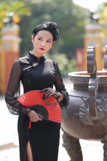 Elegant Girl in Black Dress | Classic Style Portrait HD-9