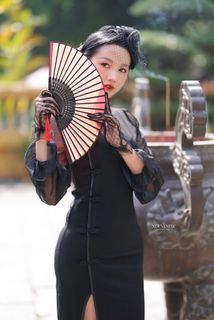Elegant Girl in Black Dress | Classic Style Portrait HD-12