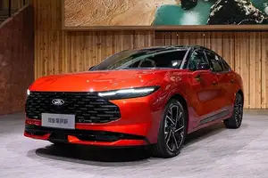 Discover Ford Mondeo 2026: Debuts in the billion-person market with stunning Mustang-inspired design.-5