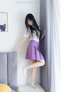 BoBoSocks No.538: Elegant Chinese Model in Mini Skirt, High Heels, and Crystal Socks-14