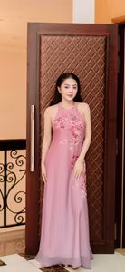 VGU No.82: Pink Modern Ao Dai Showcasing Elegant Vietnamese Beauty and Sophistication-12