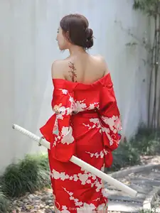 Jin Yun Xi Yuki: Enchanting Beauty in a Fiery Red Kimono, Captivating Every Gaze - XiuRen No.10683-32