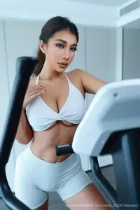 Model FE's captivating gym style in sleek white athletic wear | XiuRen No.10621-24