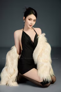 VGU No.21 Discover timeless elegance and captivating allure in modern fashion-3