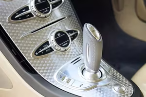 Close-up of the Ultra-Rare Bugatti Veyron Pur Sang #01: A $2.1M Limited Edition Hypercar with its Unique Speed Key-12