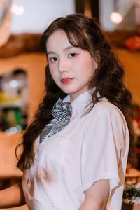 VGU No.142: Captivating Female Student in Uniform Captures Youthful Serenity-7