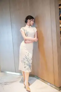 Liu Ting Ting: Timeless Elegance & Grace in Exquisite Qipao from XiuRen No.10605-0