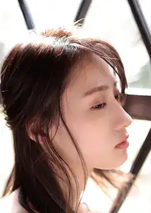 Sumida Ayano: Classic Maid Charm in 'Golden Siesta' YJ PHOTO BOOK-6