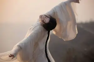 YiTuYu Art Language Vol.8574: Shiba Yue's Sunset Dance - Captivating Traditional Beauty-9