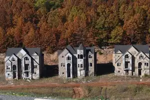 Mystery Resort: A Decade-Long Abandoned Villa Village, Haunting Scene-0