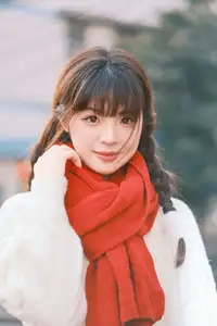 YiTuYu Vol.8562: Sai Xi Xi Li Ma Radiates Festive Charm in Warm Winter Style-4