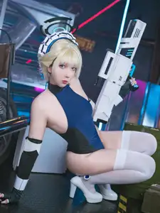 Discover Coser - Blue Archive's Asuma Toki Maid (32P): Alluring Combat Maid-6