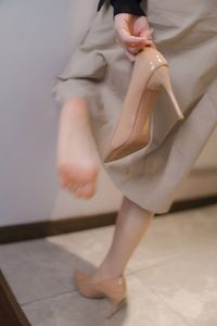 Coser Xueqing Astra: Elegant & Alluring OL Style - 0073-43